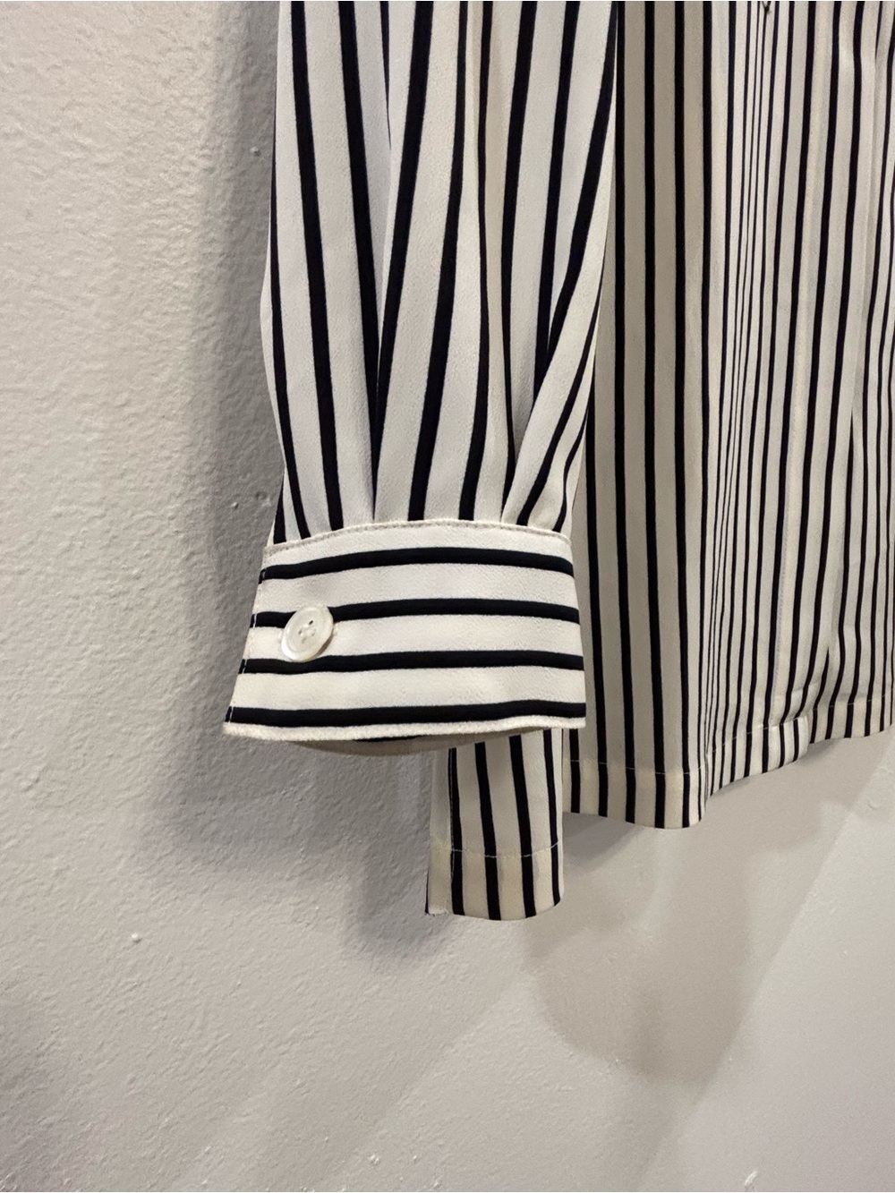 Chaus Cream and Black Striped Button-Up Blouse - Picture 5 of 15